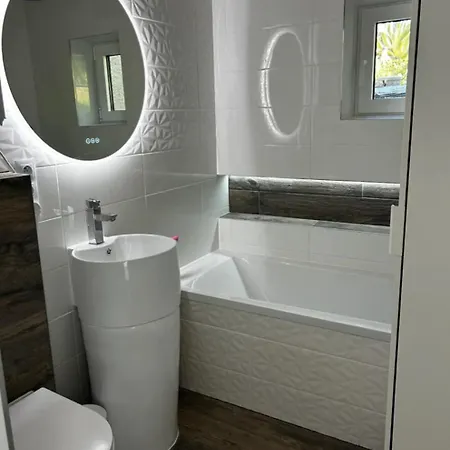 Belle Chambre Privee Avec Le Jardin Privatif Et Le Jacuzzi Cavalaire-sur-Mer Exterior foto