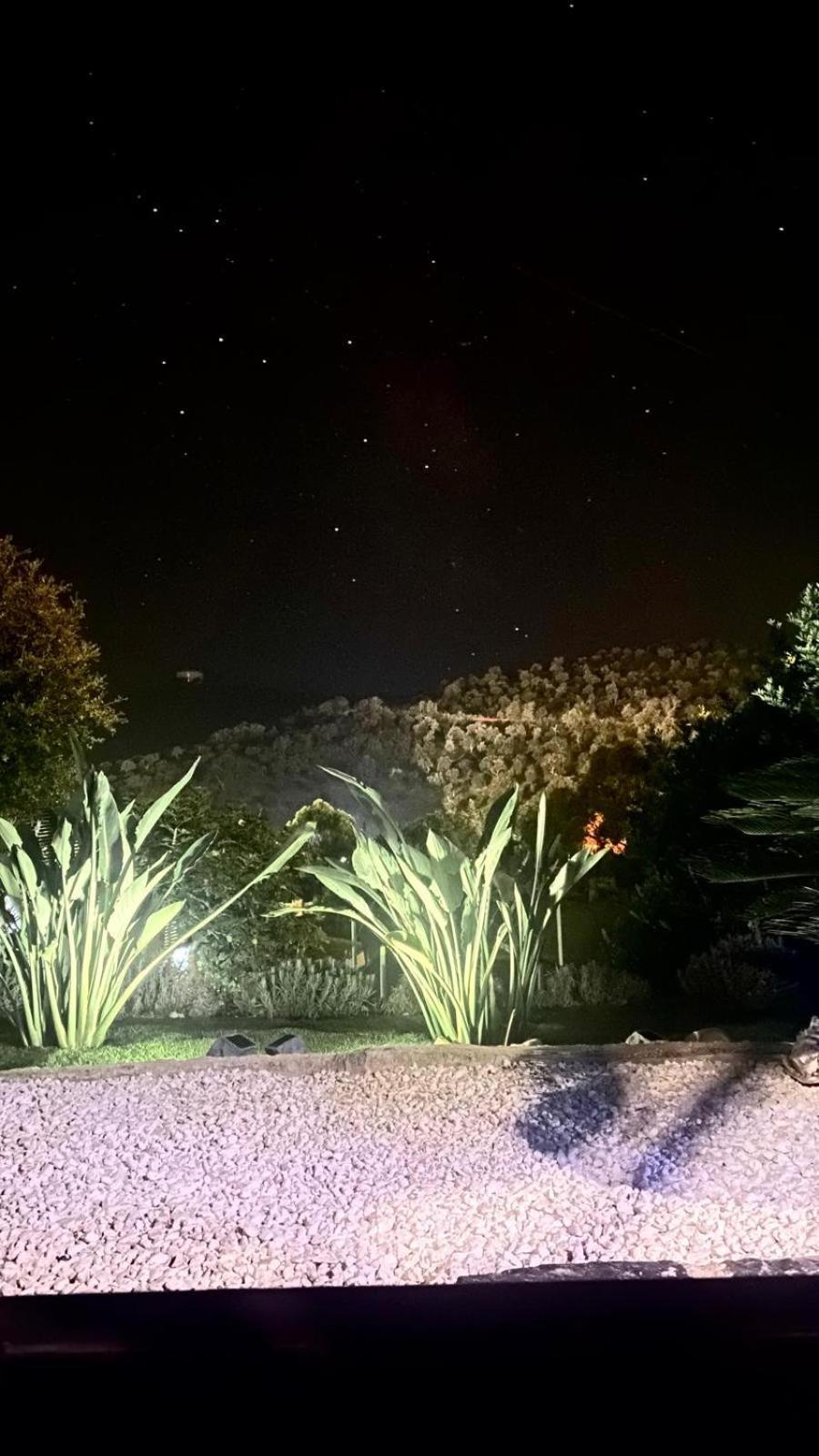 Belle Privee Avec Le Jardin Privatif Et Le Jacuzzi * Cavalaire-sur-Mer